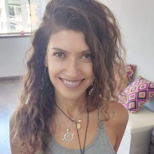 FOTOROSTRO-ALY.jpg